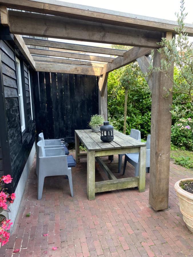 Uniek Houten Huis Nabij Bos En Plassen Hollandsche Rading 외부 사진